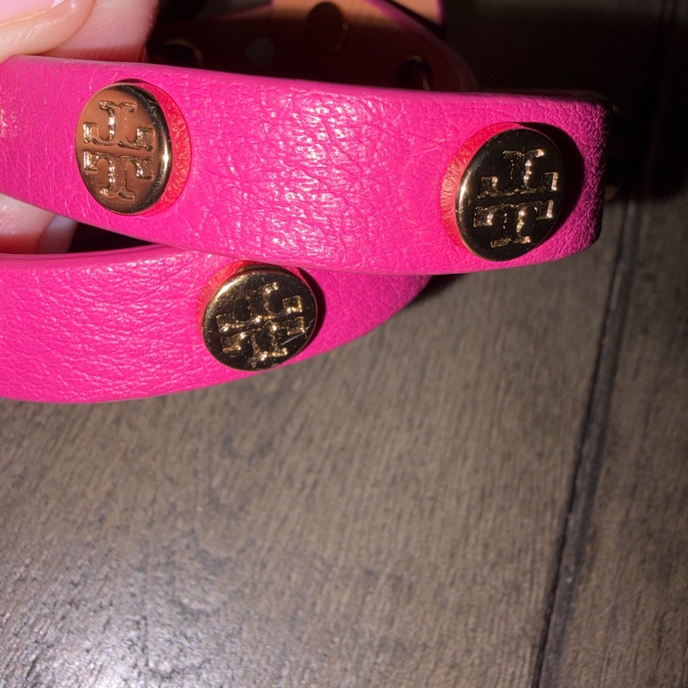 Tory Burch Hot Pink Double Wrap Leather Bracelet with Gold Logo Studs. - Picture 3 of 3